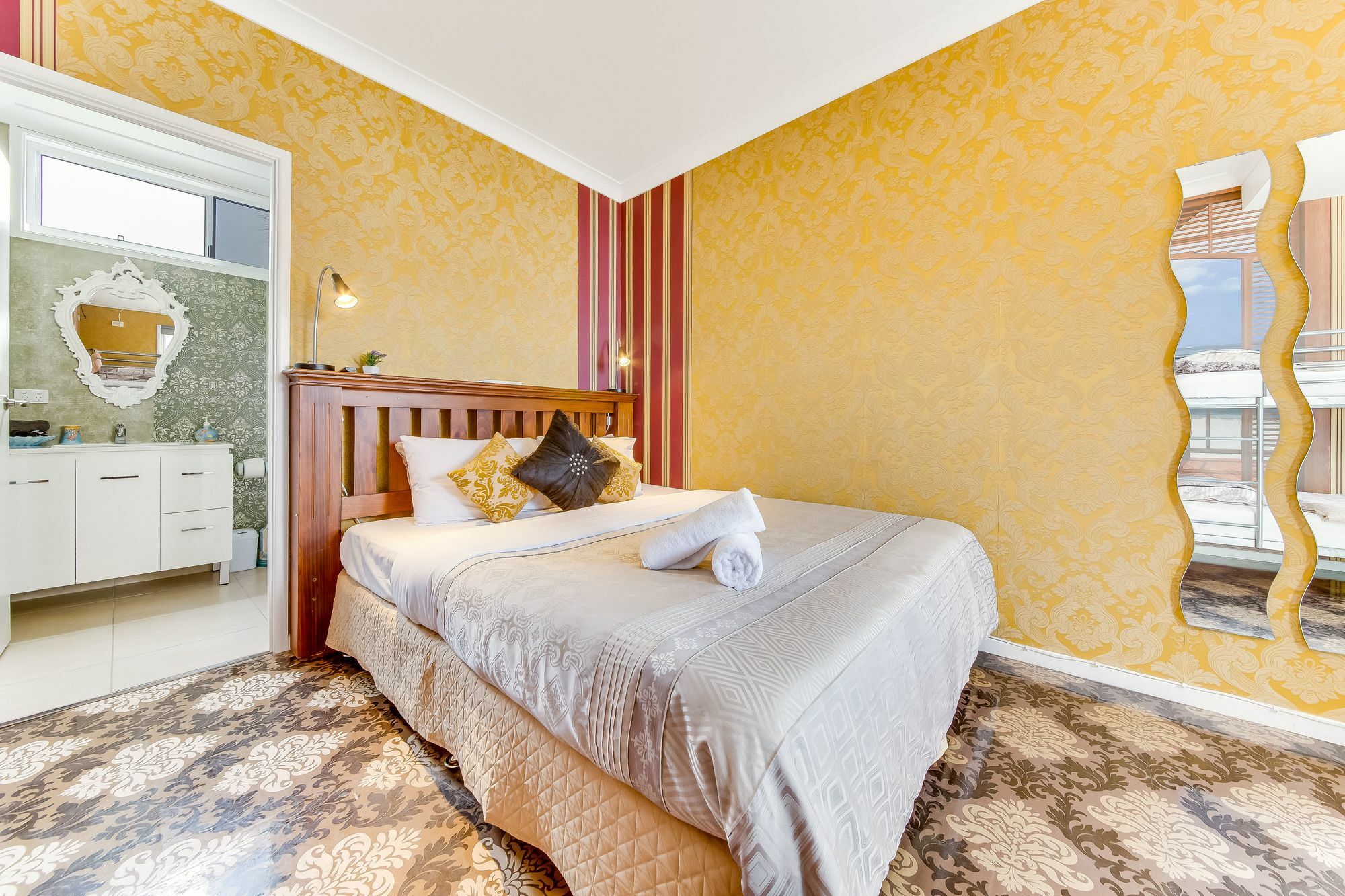 Coral Inn Boutique Resort Yeppoon Esterno foto