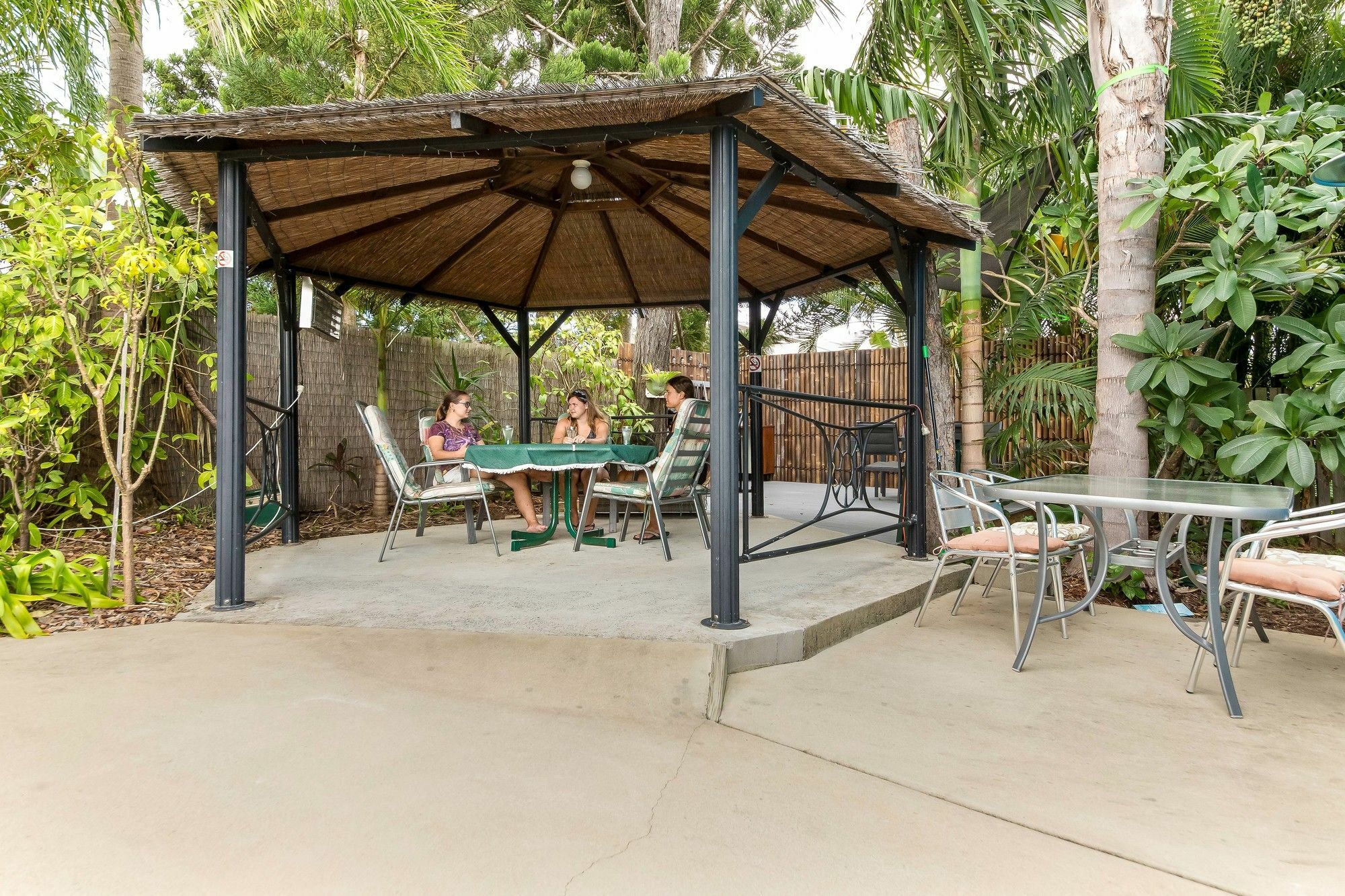 Coral Inn Boutique Resort Yeppoon Esterno foto